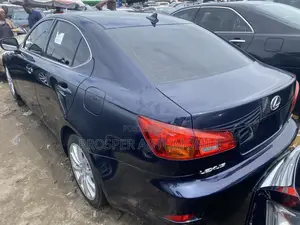 Lexus IS 250 2008 Blue