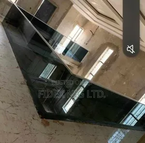 Tamper Handrails Glass