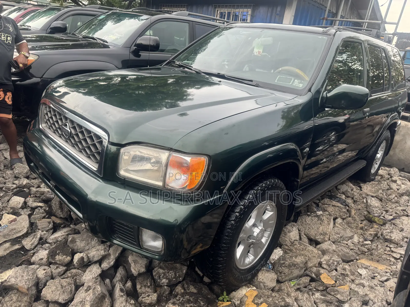 Nissan Pathfinder Automatic 2000 Green
