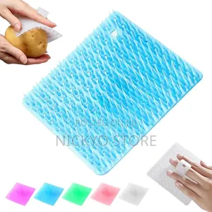 Flexible Fruit and Veggie Brush Scrubber