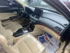 Honda Crosstour 3.5 AWD 2013 Red