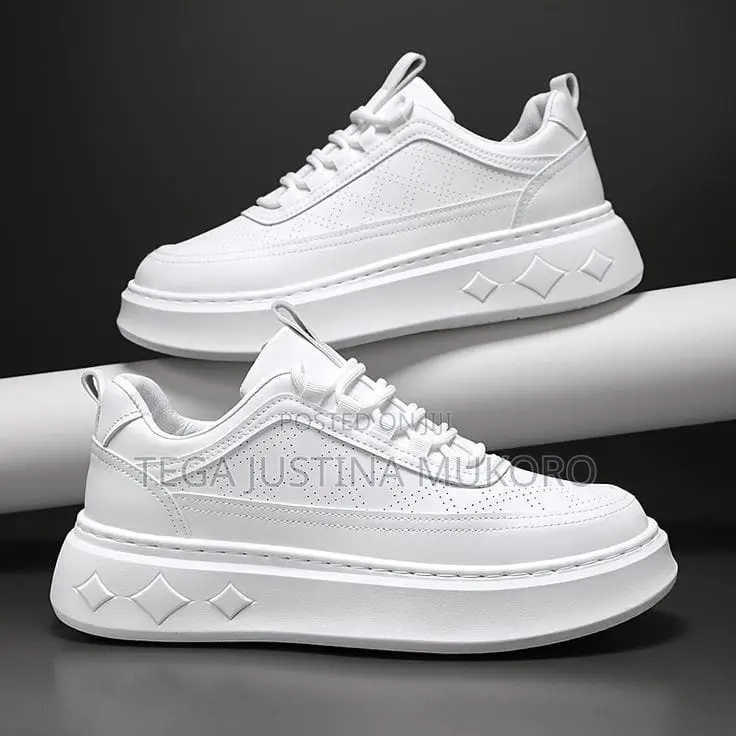 Good Quality White Sneakers