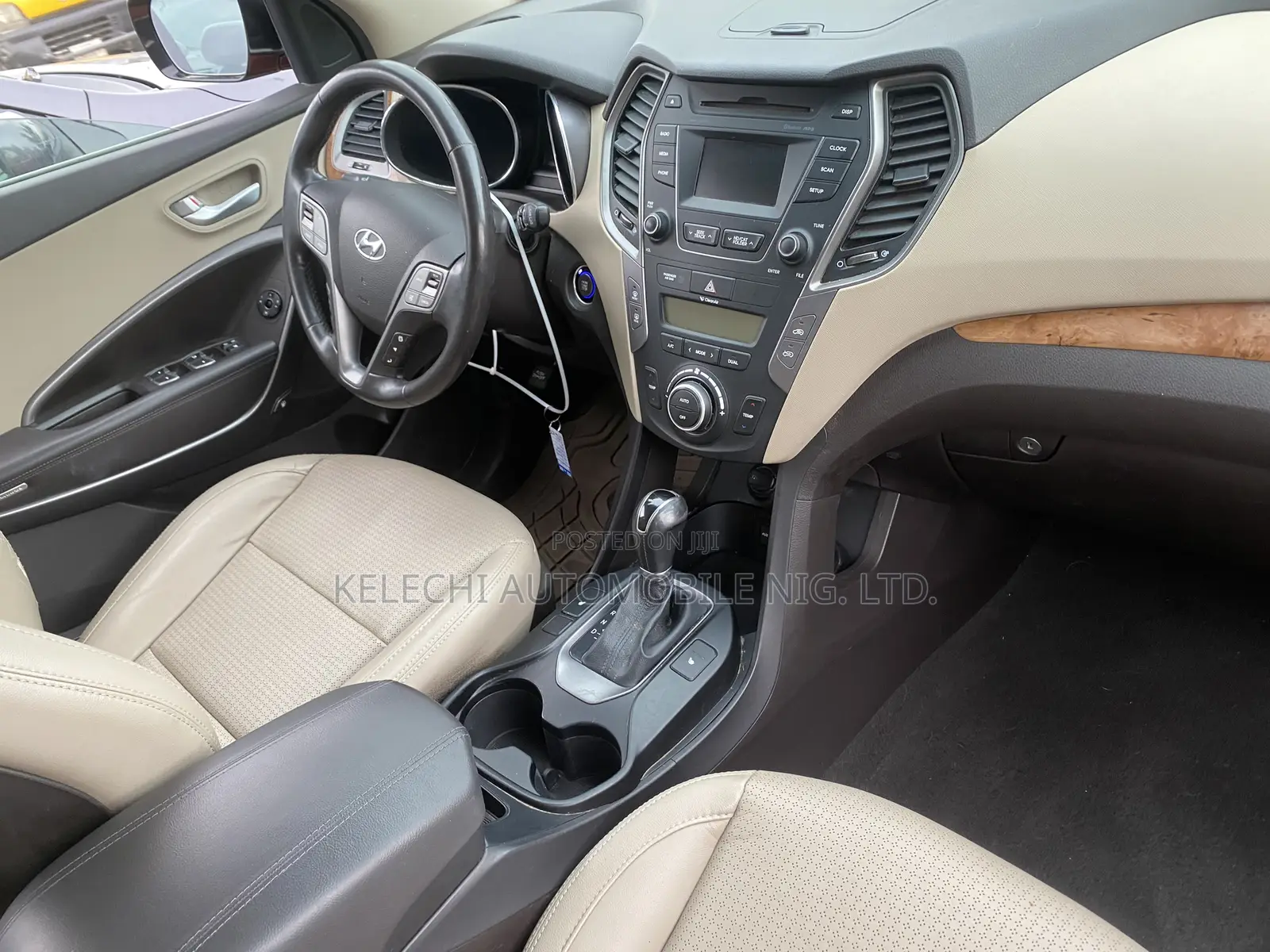 Hyundai Santa Fe 2014 Orange