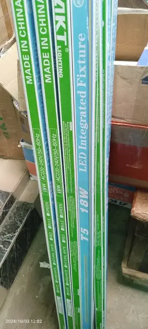 18watts Akt Florescent Tube Light