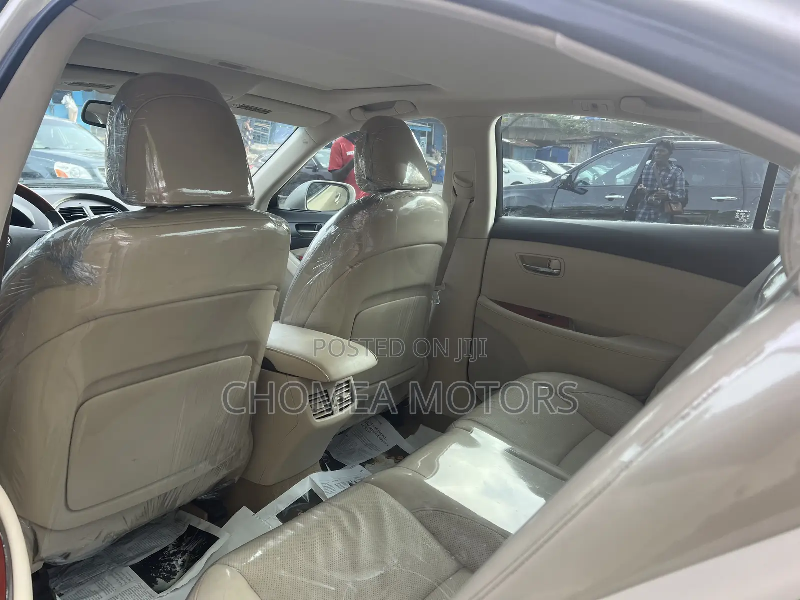 Lexus ES 350 2011 Gold