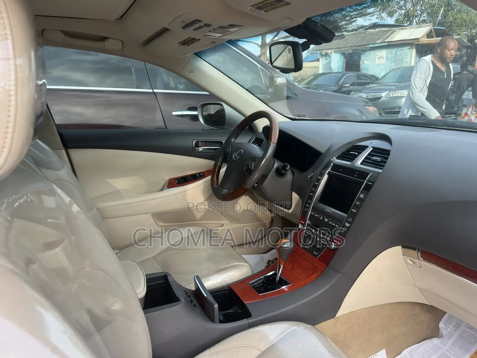Lexus ES 350 2011 Gold