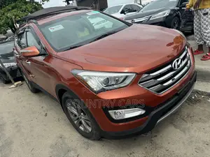 Hyundai Santa Fe 2015 Orange
