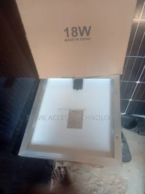 High Quality IWIN 18watts 12v Solar Panel With Plug