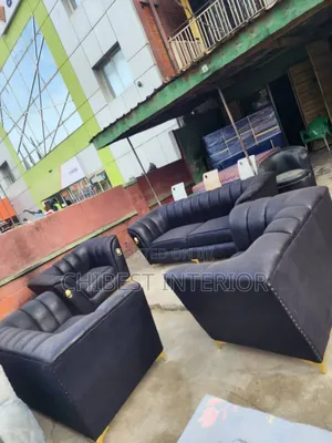 Advanced Set of 7 Seaters Upholstery Chair.