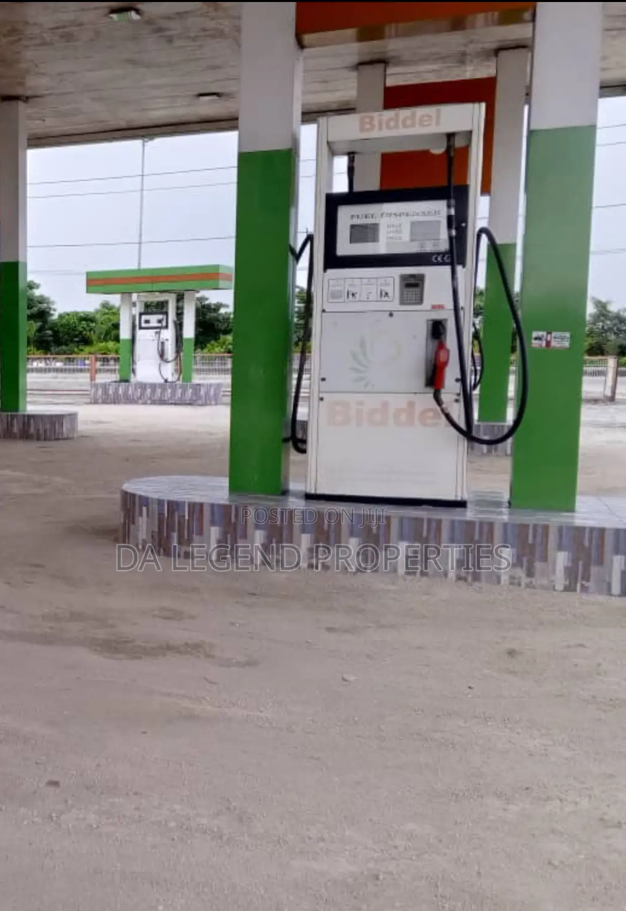 Mega Functional Fuel Station
