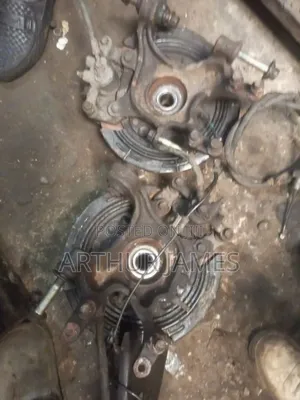 Back Hub Hyundai IX35 and Santafe 2014