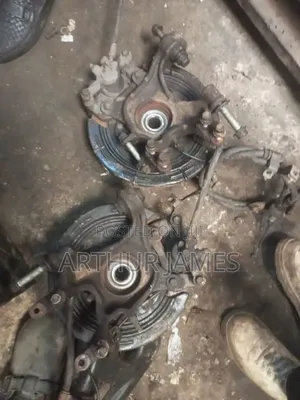 Back Hub Hyundai IX35 and Santafe 2014