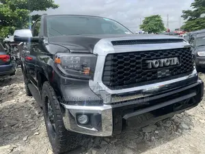 Toyota Sequoia 2015 Black