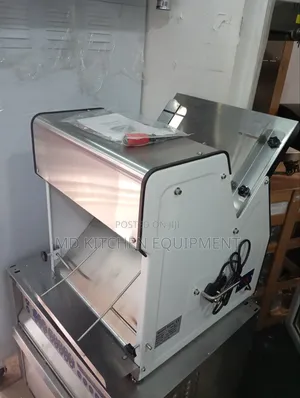 Bread Slicer Machine