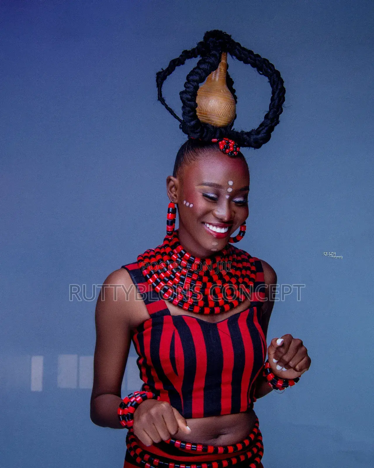 Idoma N Tiv Costume for Brides
