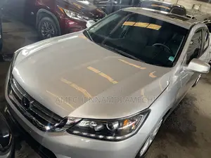 Honda Accord 2015 Silver
