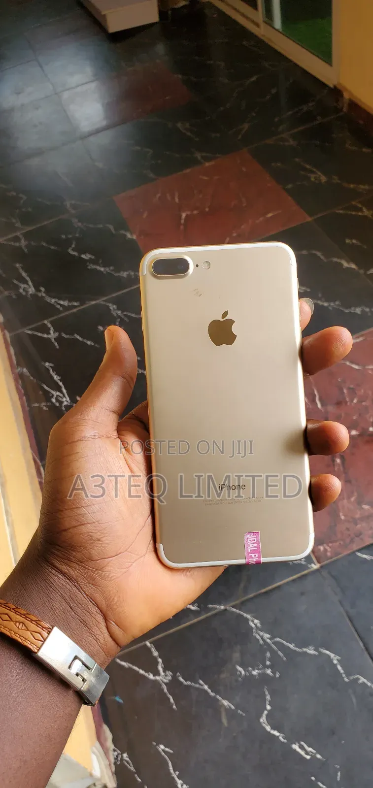 Apple iPhone 7 Plus 128 GB Gold