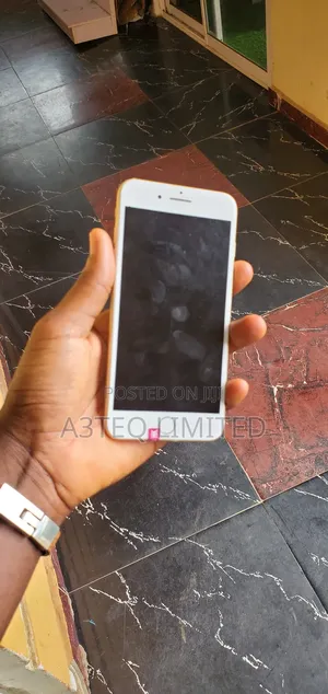 Apple iPhone 7 Plus 128 GB Gold