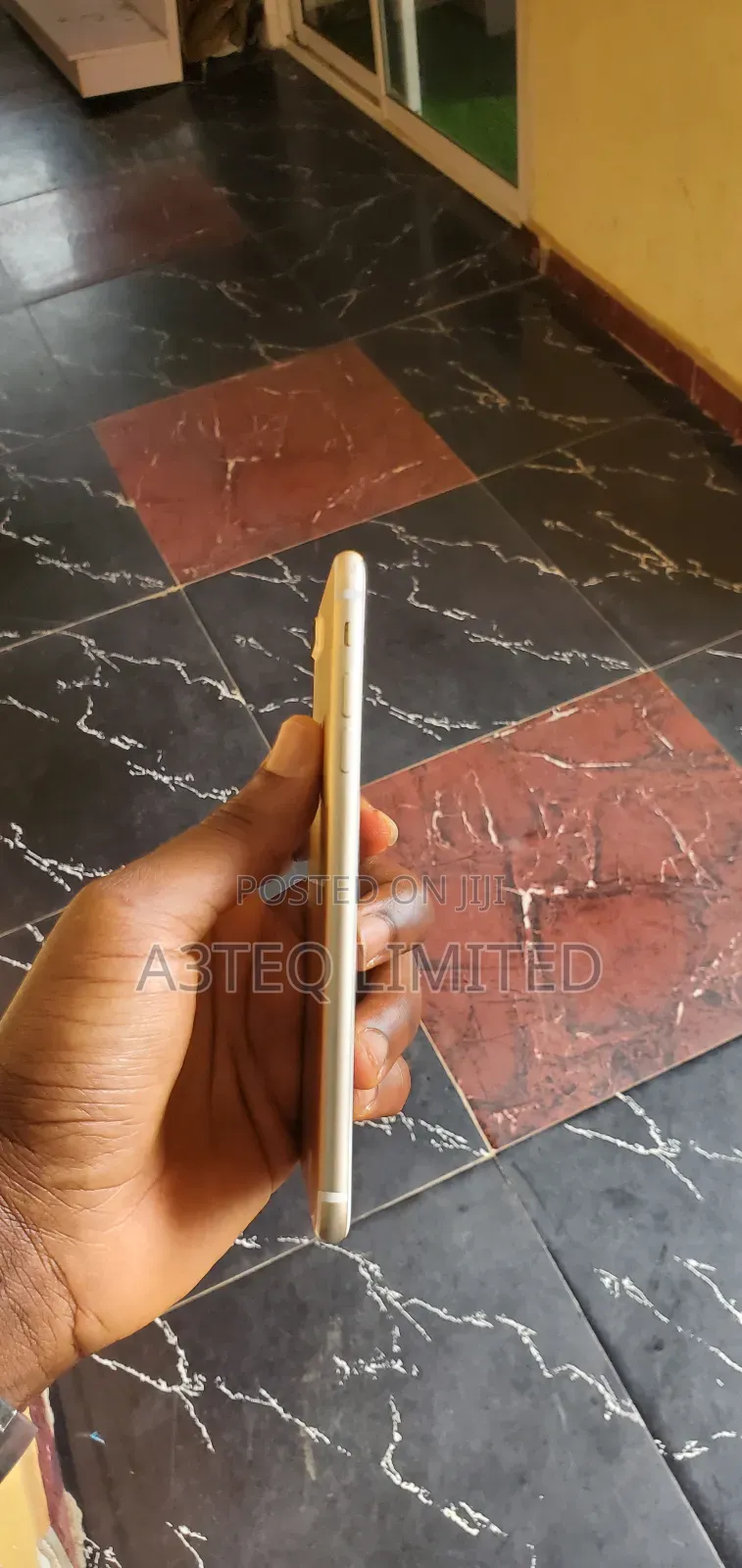 Apple iPhone 7 Plus 128 GB Gold