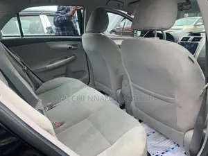 Toyota Corolla 2012 Black