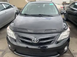 Toyota Corolla 2012 Black