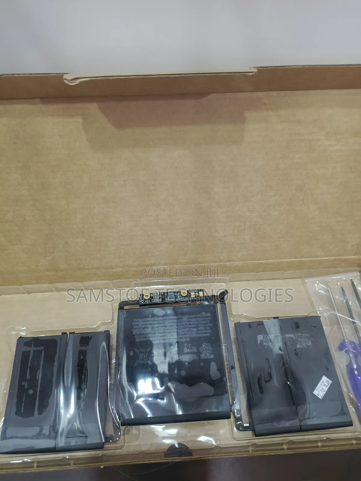 Apple Macbook Pro 13" A1706, A1819 Battery for 2016, 2017