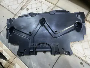 All Model of Mercedes Benz Engine Cover Are Available