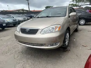 Toyota Corolla 2006 Gold