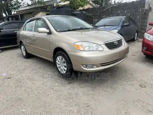 Toyota Corolla 2006 Gold