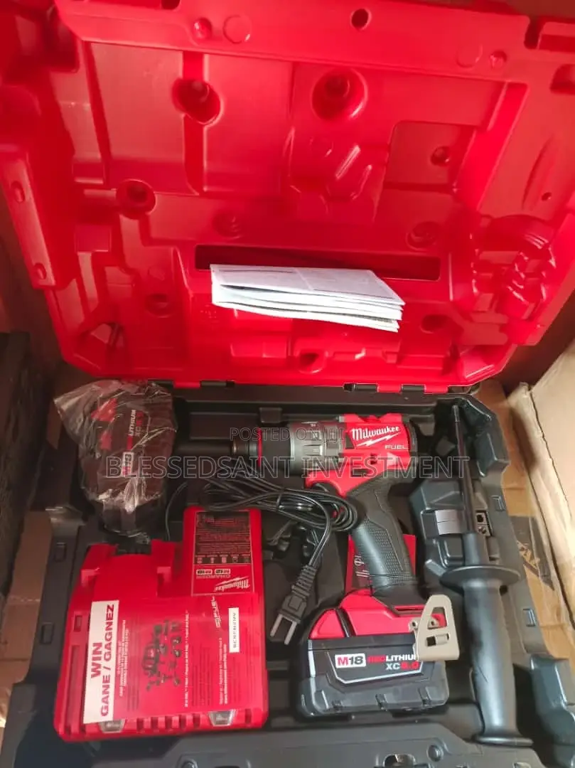 Milwaukee Impact Drill 18v