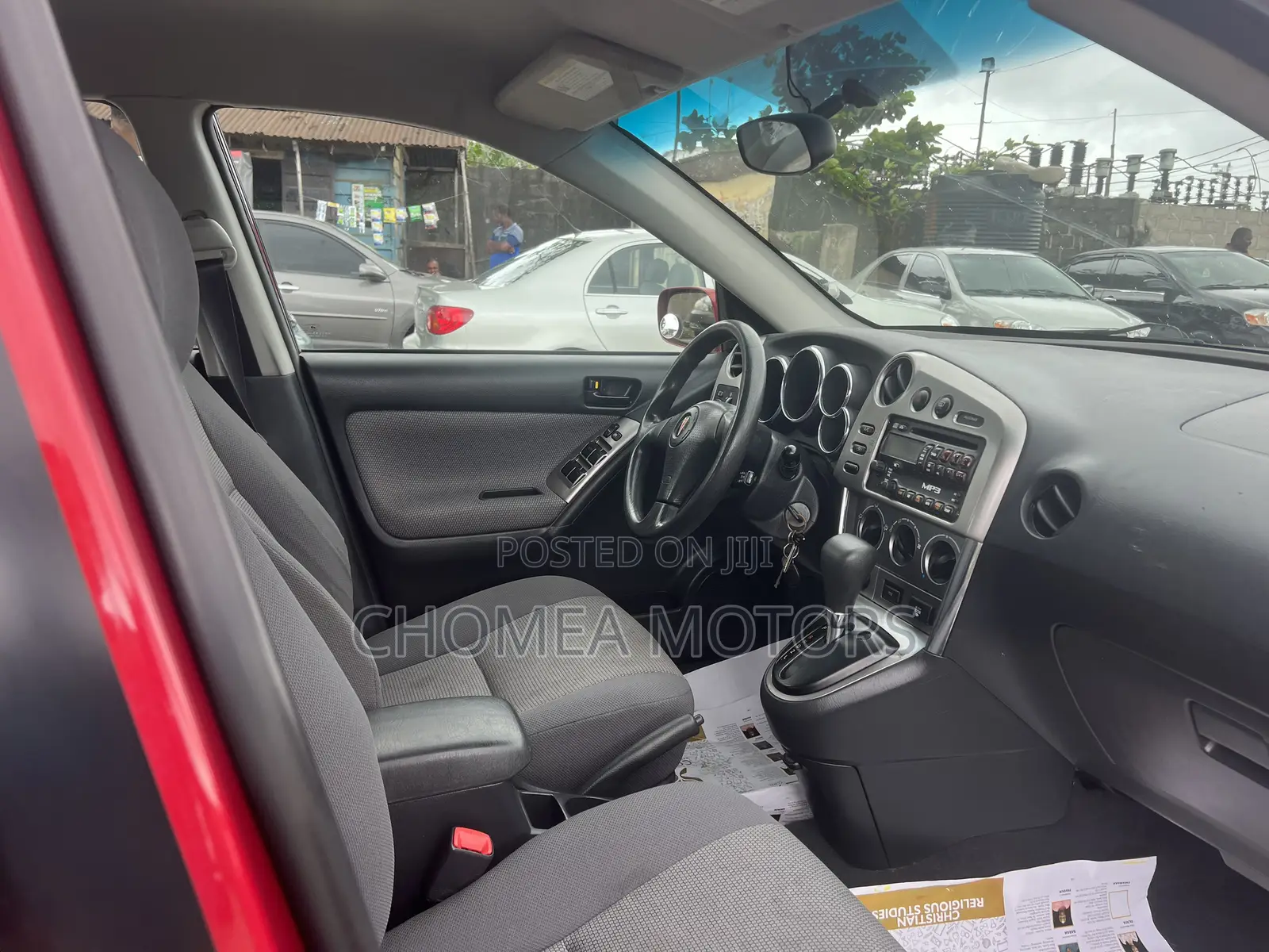Toyota Vitz 2010 Red