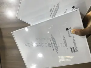 New Apple iPad 10.2 (2021) 64 GB Gray