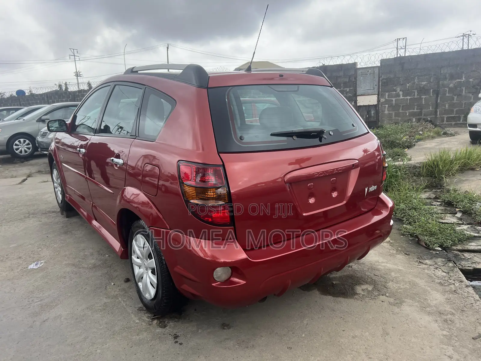 Toyota Vitz 2010 Red