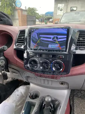 Car Android For Toyota Hilux 2010 Is Available Now