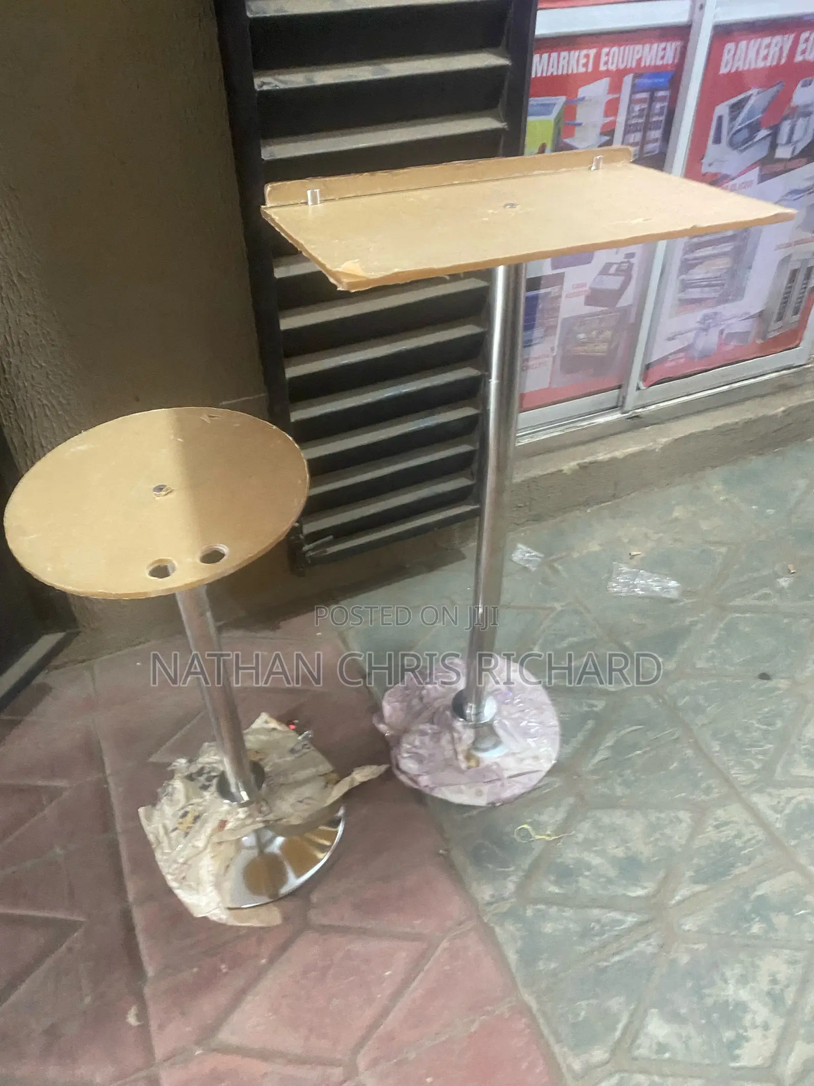 Single Pole Acrylic With Mic Holder