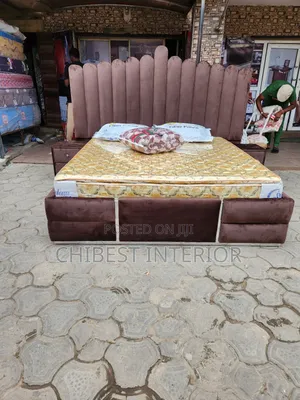 6by6 Bed Frame/Stand