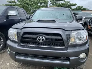 Toyota Tacoma Double Cab V6 2010 Gray