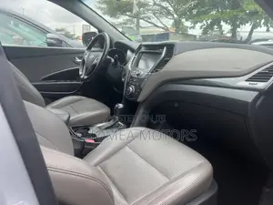 Hyundai Santa Fe 2014 Silver