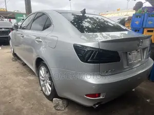 Lexus IS 2012 Silver