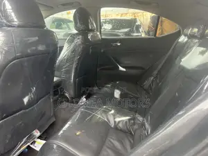 Lexus IS 2012 Silver