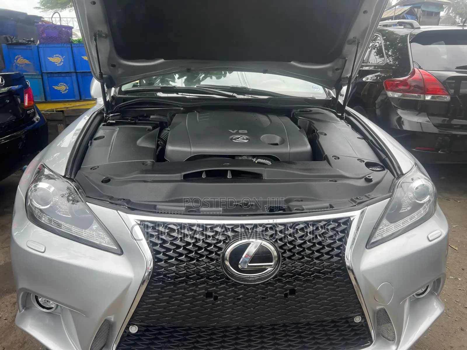 Lexus IS 2012 Silver