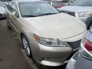Lexus ES 350 FWD 2014 Gold