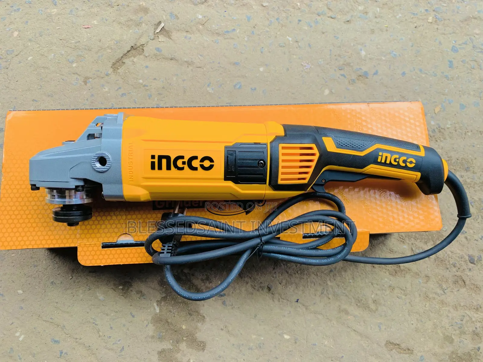 Ingco 9 Inches Grinder 2200w