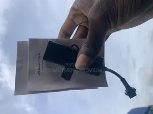 Durable GPS Tracker for Car