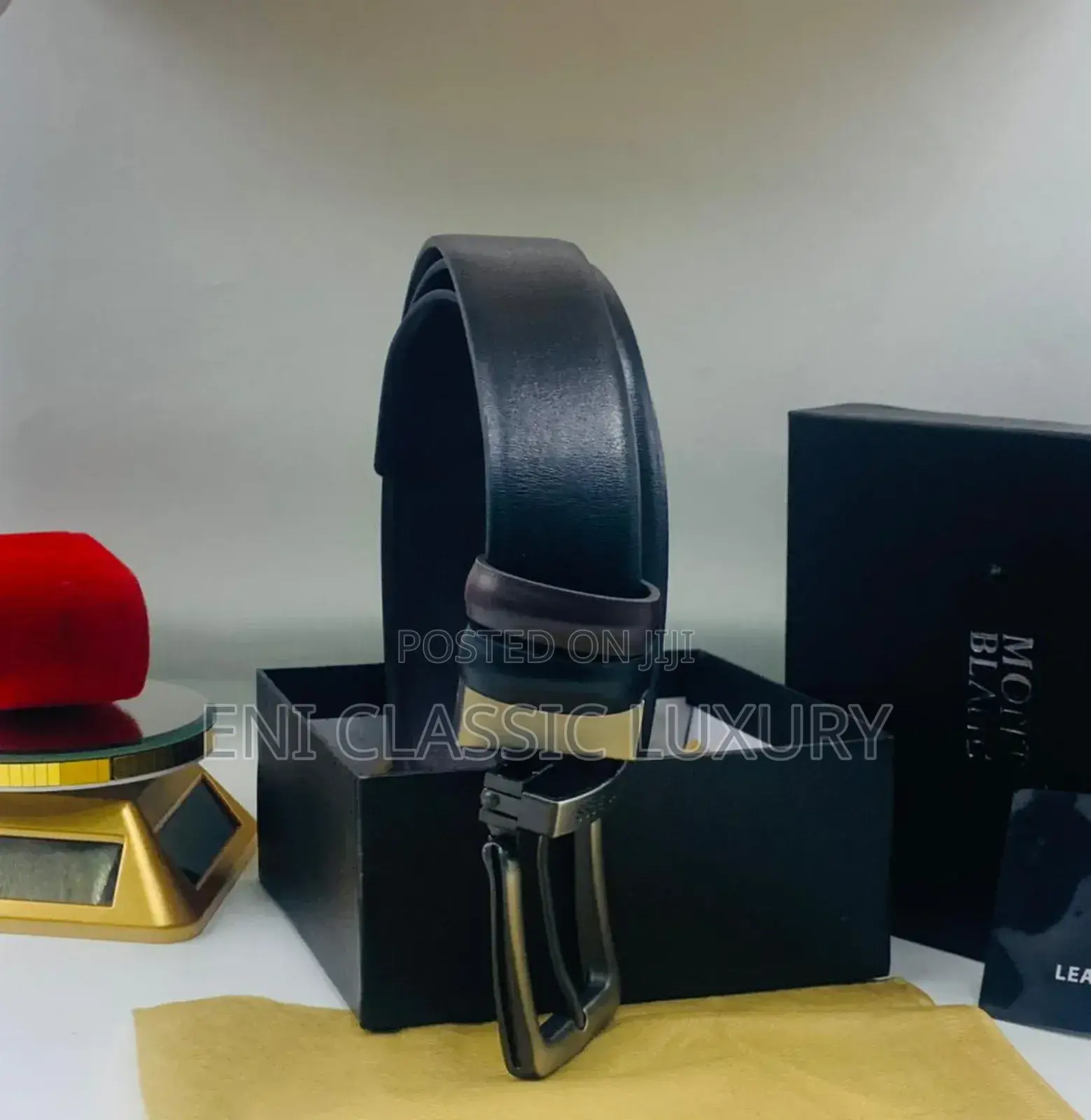 Original Luxury Belts Versace Available in Store