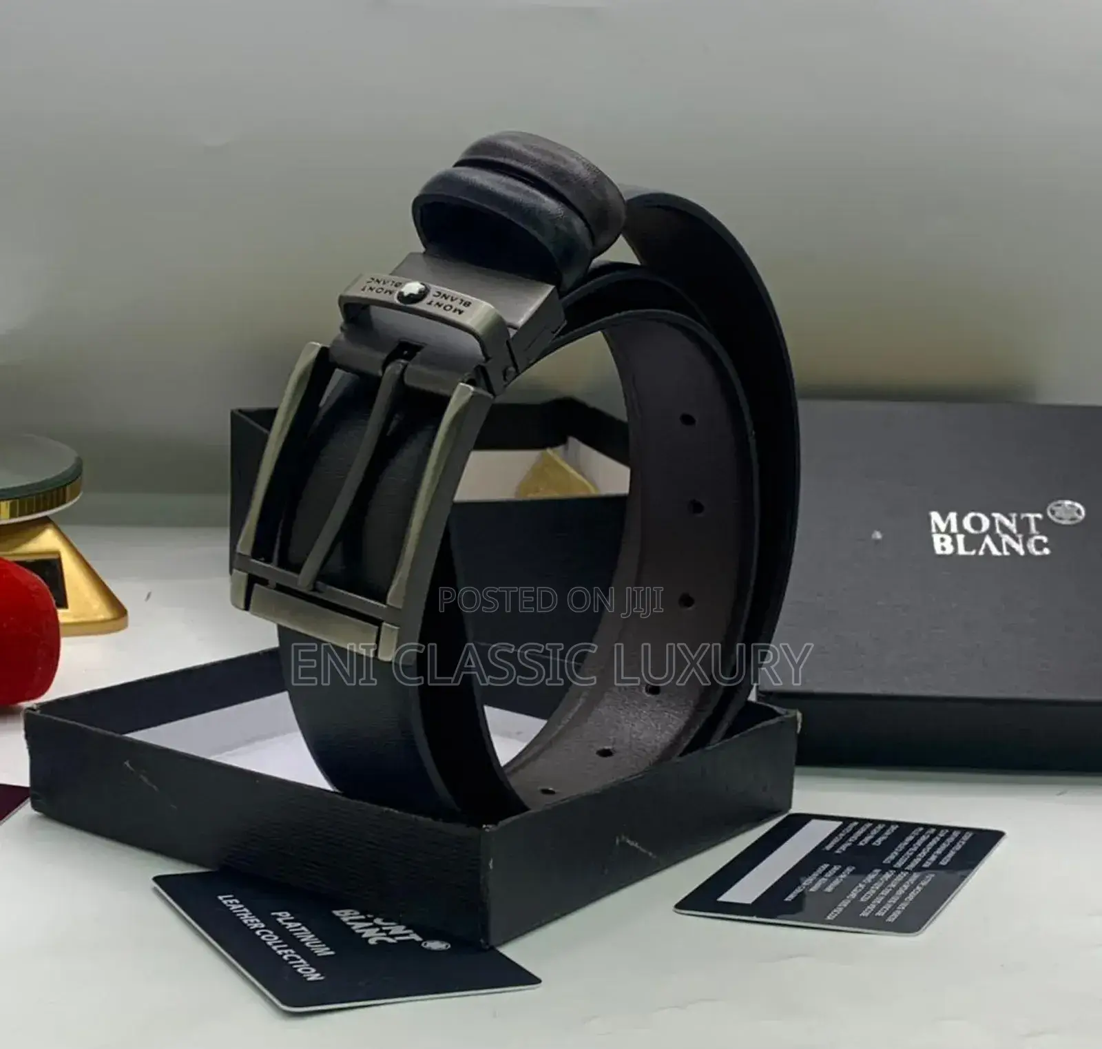 Original Luxury Belts Versace Available in Store