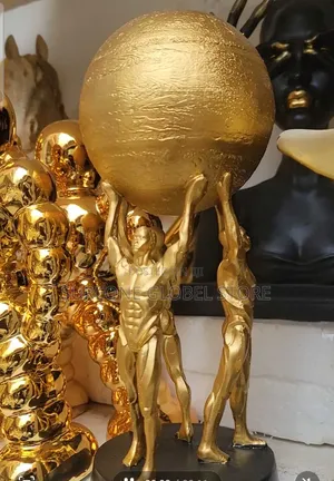 Golden Globe Sculpture
