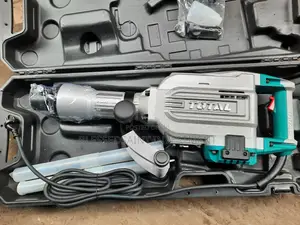 Total Jack Hammer 1700w 16kg