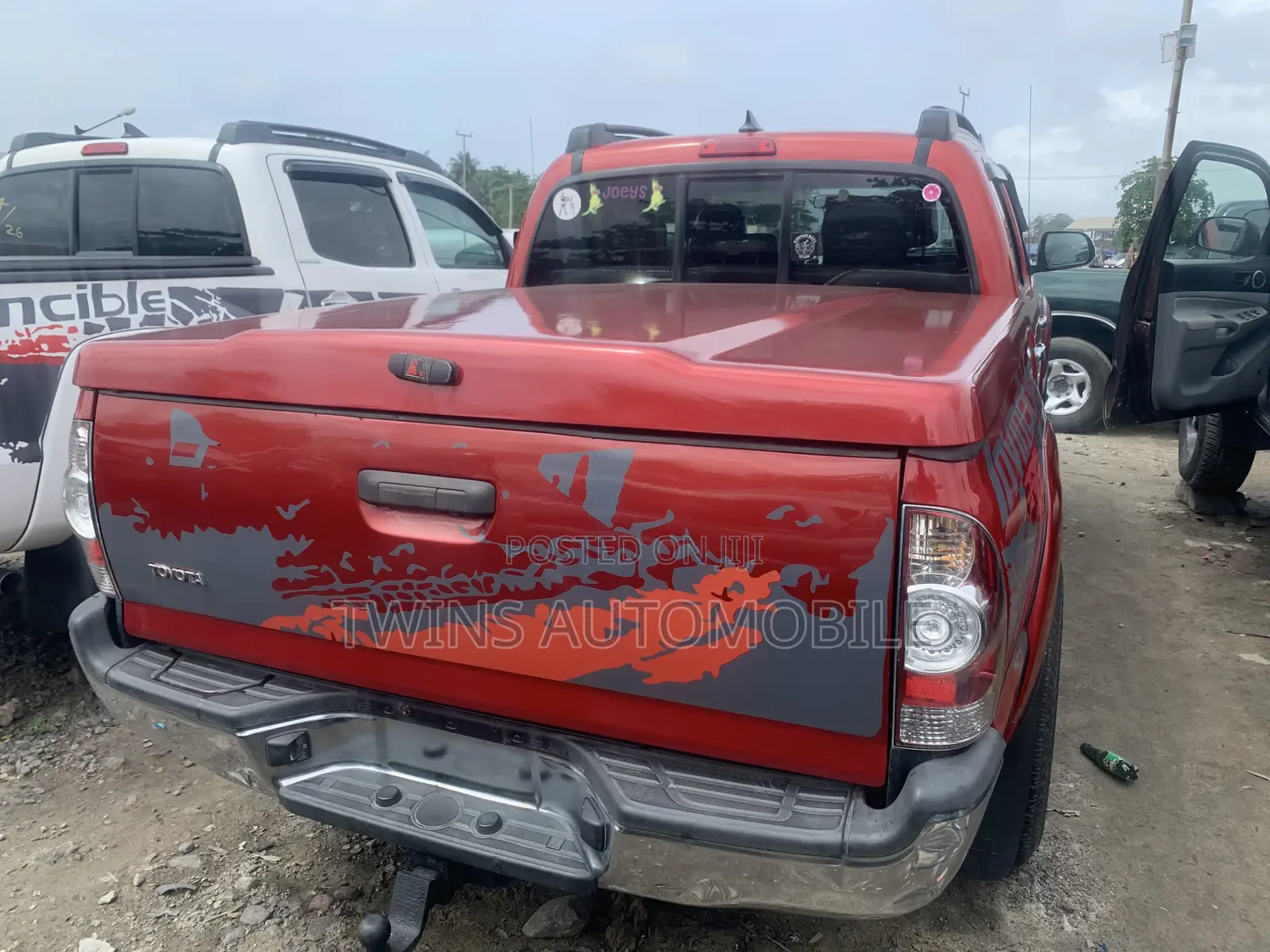Toyota Tacoma 2014 Red