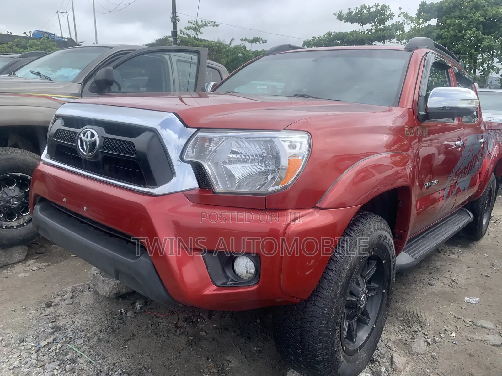 Toyota Tacoma 2014 Red
